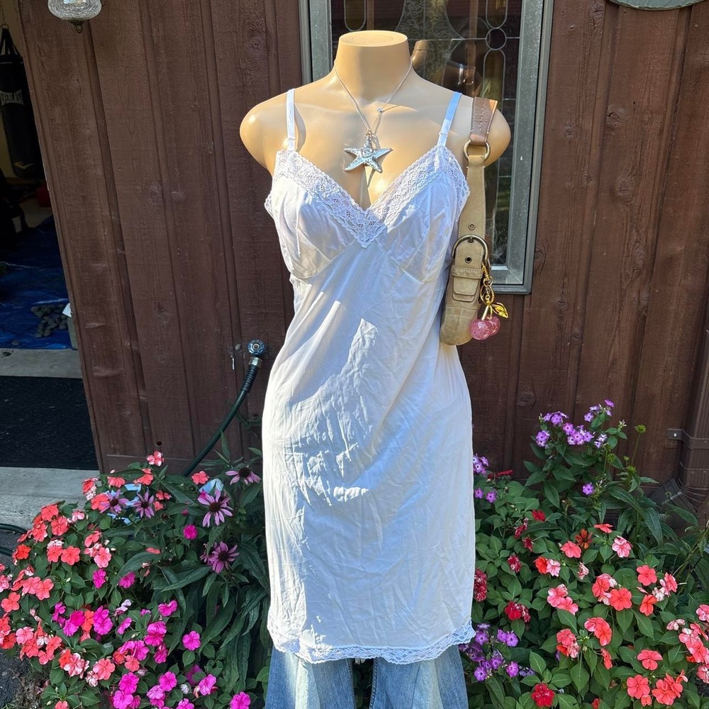 y2k 2000s coquette Vanity Fair white lace slip dress